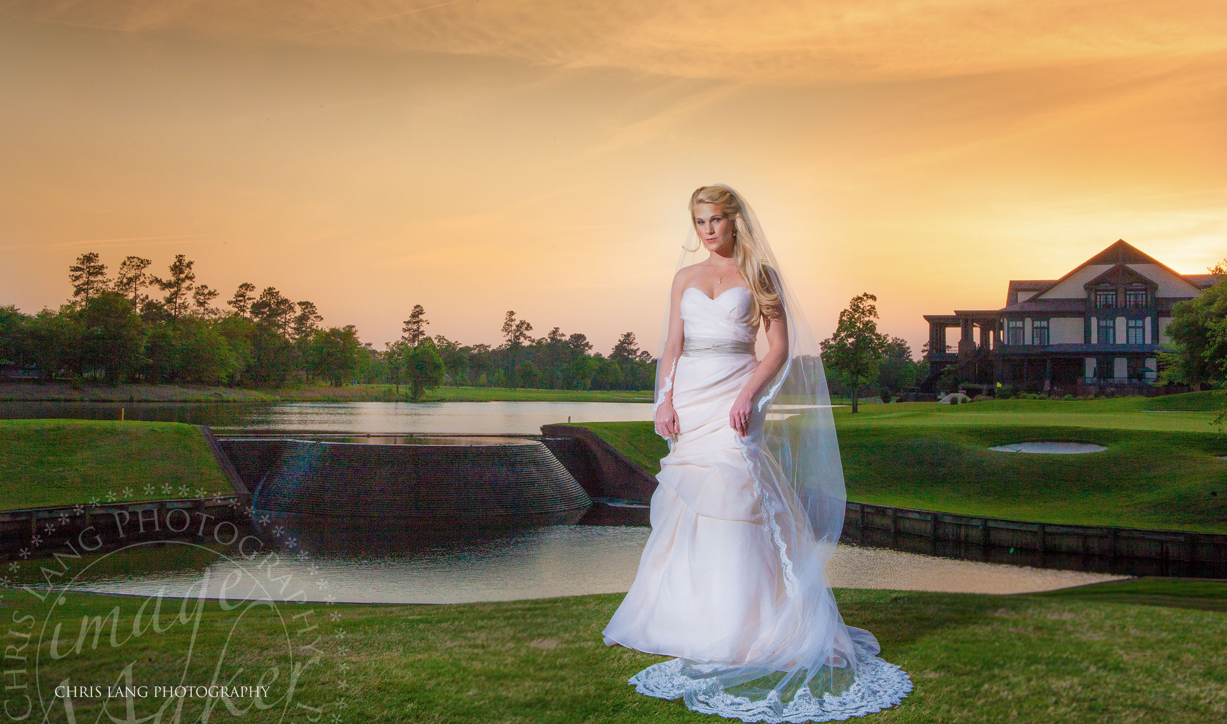 River Landing Weddings - Wedding Photography at the covered bridge - Chris Lang Photography