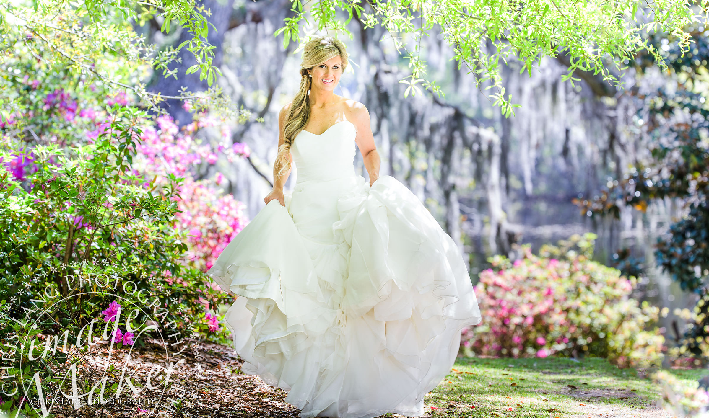 airlie gardens bride - brides - photos - wedding dress - bridal ideas - wedding day - wilmington nc wedding photography