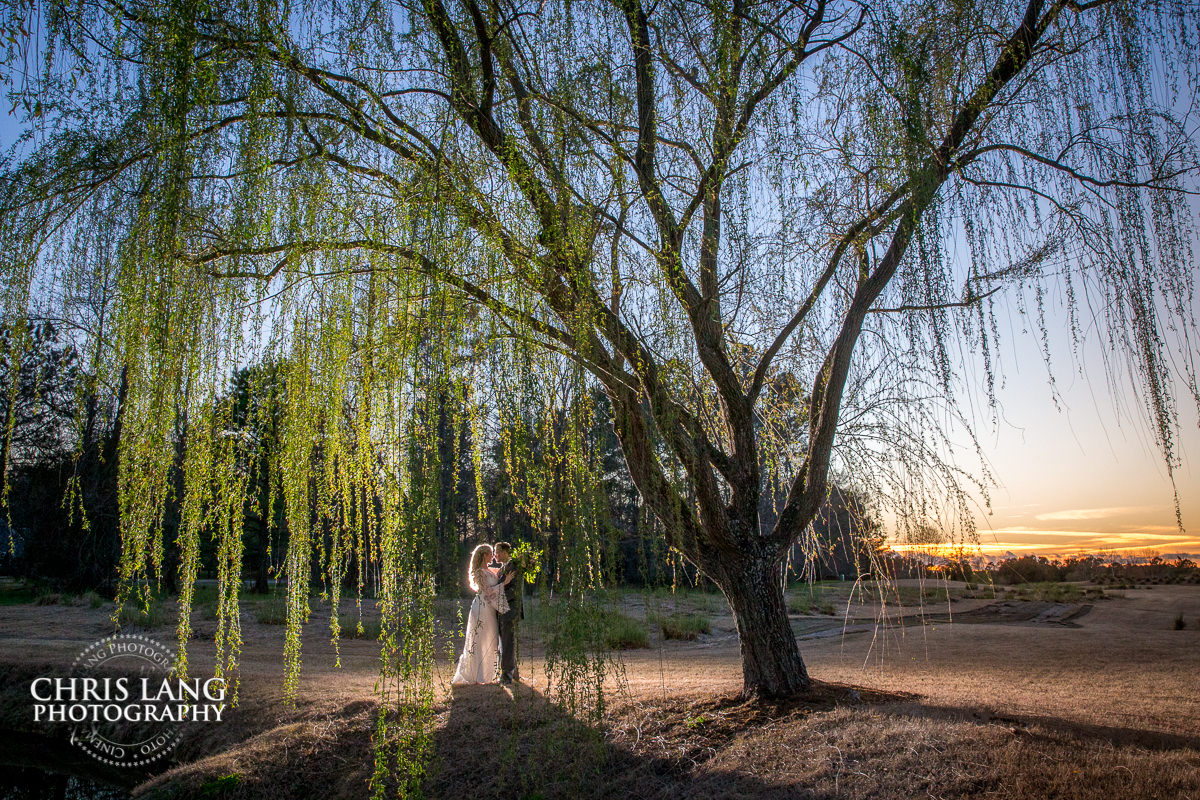 river landing weddings - wedding venue - places for wedding pictures -sunset wedding photo - the golden hour - bride & groom - wedding dress - sunset wedding photography - twlight - 