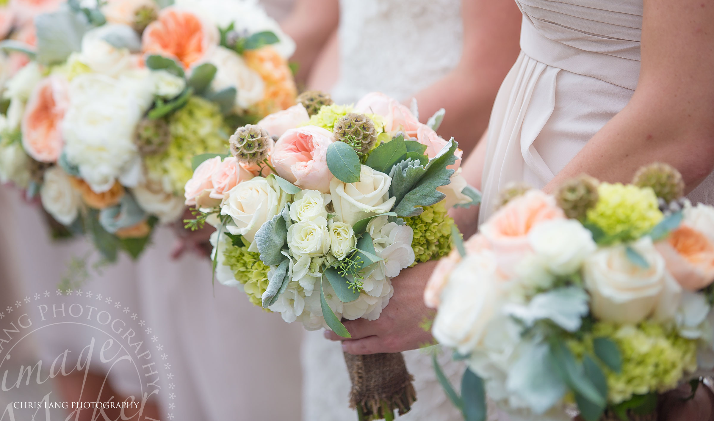 wedding picture details of bridal boquets. Wedding Photographer Wilmingotn NC
